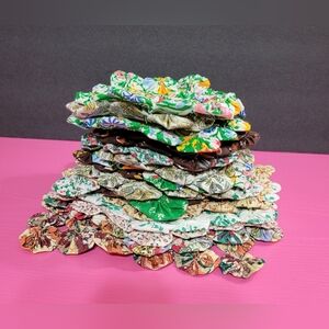 Vintage Fabric Handmade Yo-Yo's Sewn Together. Varies Sizes Set 17 Cotton (0513)